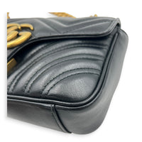 GG Marmont Shoulder Bag Black in Calfskin