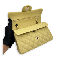 Classic Double Flap Shoulder Bag Small Yellow in Caviar Leather, Gold hardware