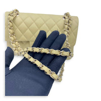 Classic Double Flap Shoulder Bag Small Yellow in Caviar Leather, Gold hardware