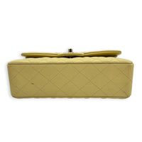 Classic Double Flap Shoulder Bag Small Yellow in Caviar Leather, Gold hardware