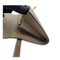 Kelly Etoupe Wallet in Epsom, Gold hardware