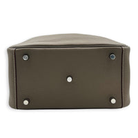 Lindy 26 Etoupe Shoulder Bag in Clemence, Palladium hardware
