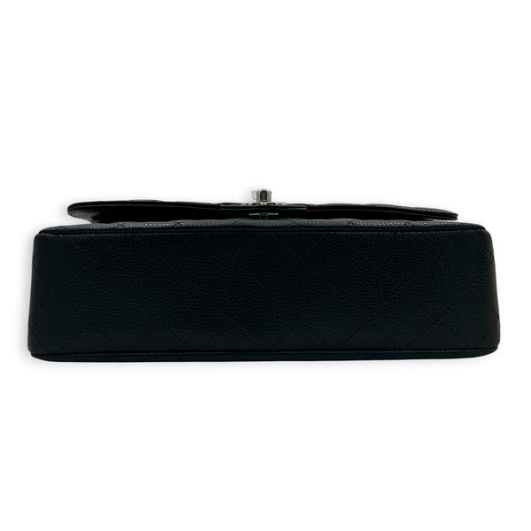 Classic Double Flap Shoulder Bag Medium Black in Caviar Leather, Silver hardware