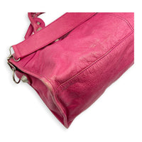 Giant Part Time Pink Shoulder Bag in Distressed Leather, Silver hardware