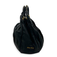 Pleaty Shoulder Bag Black in Nappa Leather, Gold hardware