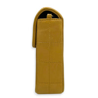 Chocolate Bar Beige Shoulder Bag in Lambskin, Gold hardware