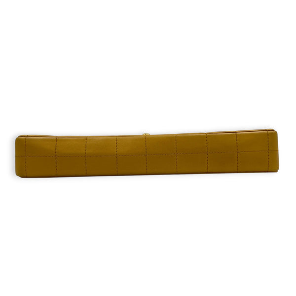 Chocolate Bar Beige Shoulder Bag in Lambskin, Gold hardware