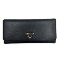 Vitello Move Long Black Wallet in Calfskin, Gold hardware