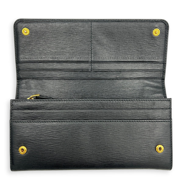 Vitello Move Long Black Wallet in Calfskin, Gold hardware