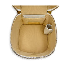 22S Chain Bar Quilted White Vanity Bag in Lambskin, Gold hardware