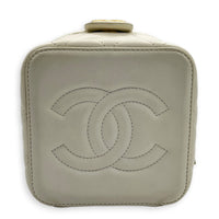 22S Chain Bar Quilted White Vanity Bag in Lambskin, Gold hardware