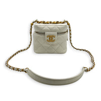 22S Chain Bar Quilted White Vanity Bag in Lambskin, Gold hardware