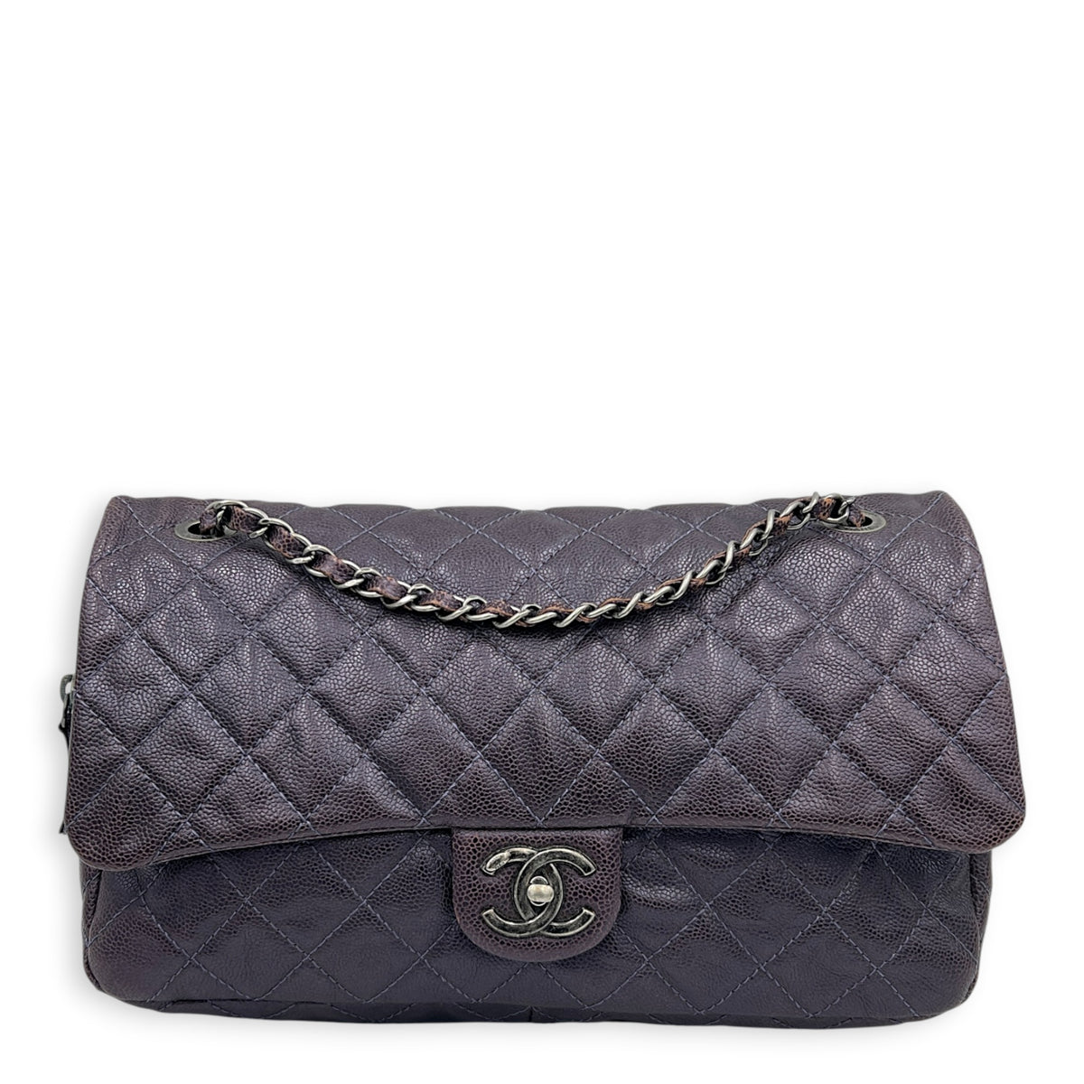 Easy Flap Shoulder Bag Purple in Caviar Leather, Ruthenium hardware