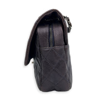 Easy Flap Shoulder Bag Purple in Caviar Leather, Ruthenium hardware