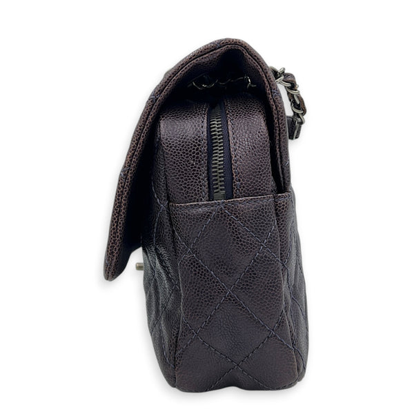 Easy Flap Shoulder Bag Purple in Caviar Leather, Ruthenium hardware