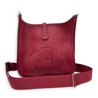 Evelyne III 29 Rouge Grenat Crossbody Bag in Clemence, Palladium hardware