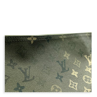 Vagabond  Shoulder Bag Khaki Green Monogram in Coated Canvas, Gold hardware