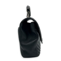 College Black Shoulder Bag in Calfskin, Ruthenium hardware