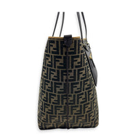 FF Zucca Large Reversible Brown Tote Bag in Jacquard, Gold hardware