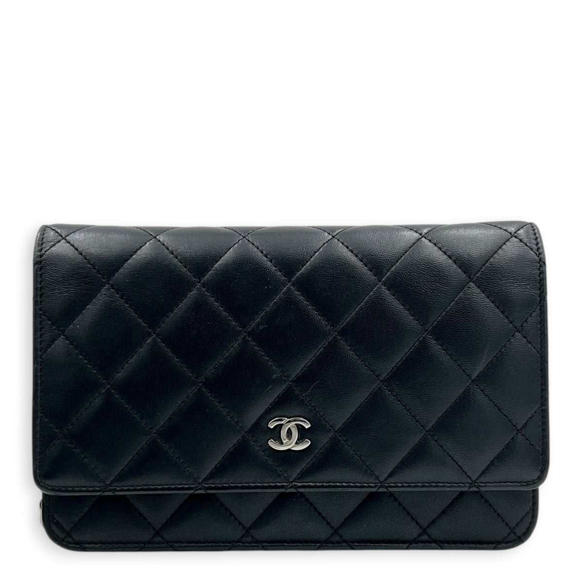 Classic Wallet On Chain Black in Lambskin, Silver hardware