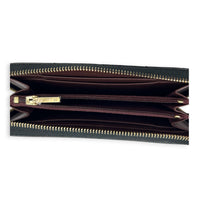 Classic Wallet Black in Caviar Leather, Gold hardware