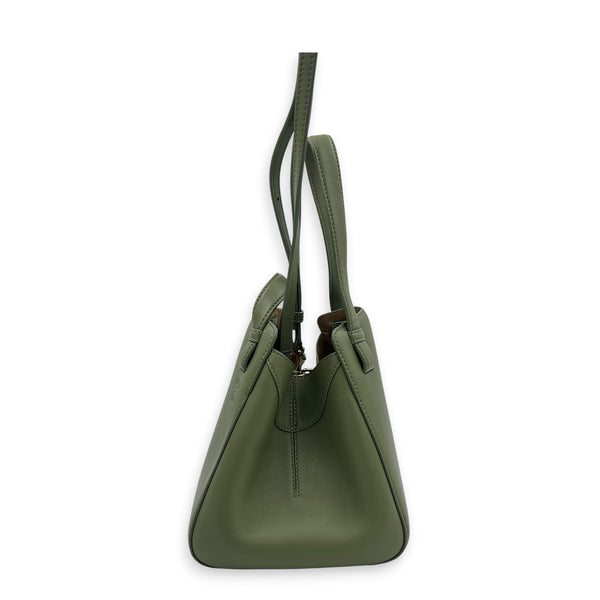 Hammock Nugget Green Top Handle Bag in Calfskin, Gold hardware