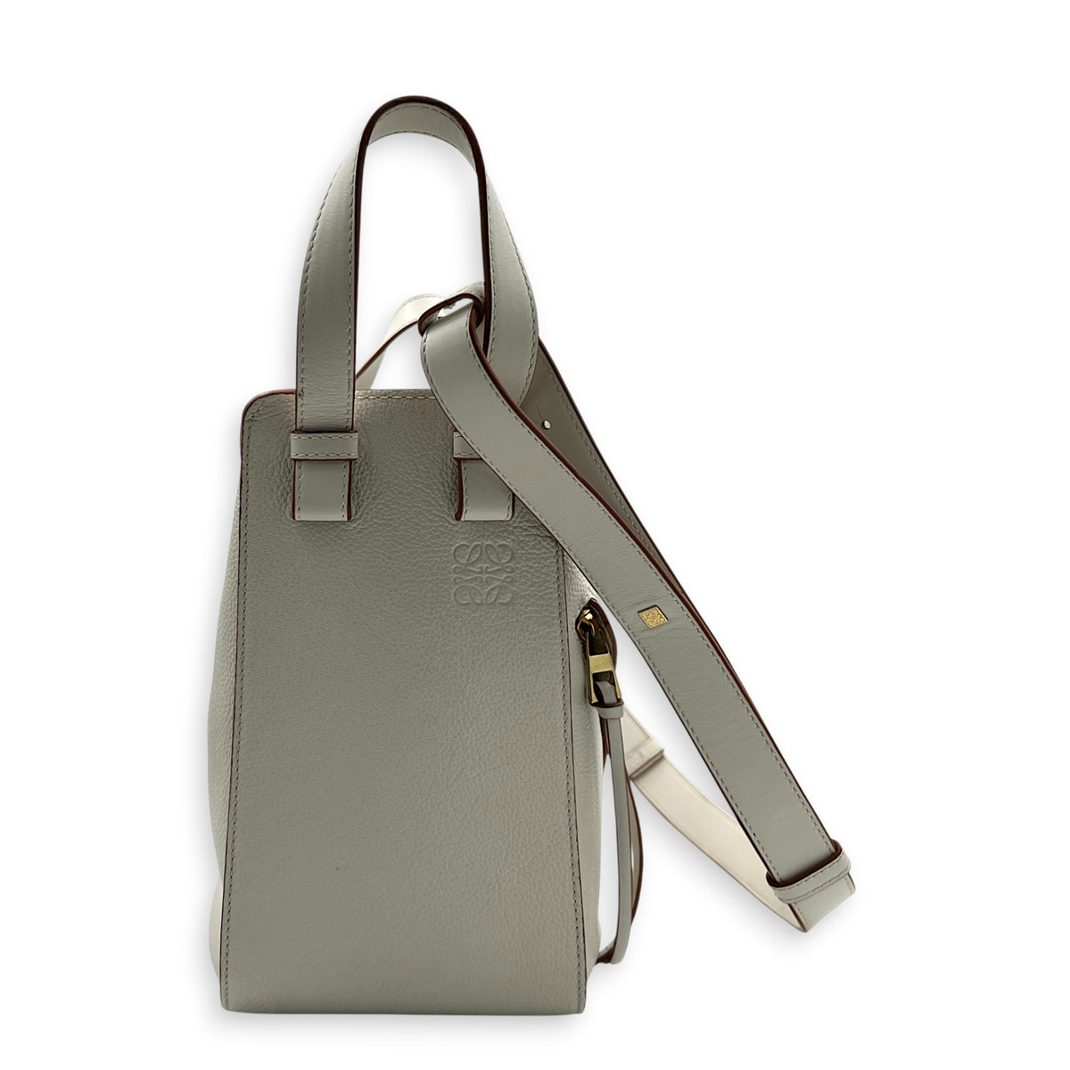 Hammock Medium White Shoulder Bag in Calfskin, Gold hardware