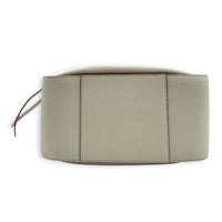 Hammock Medium White Shoulder Bag in Calfskin, Gold hardware