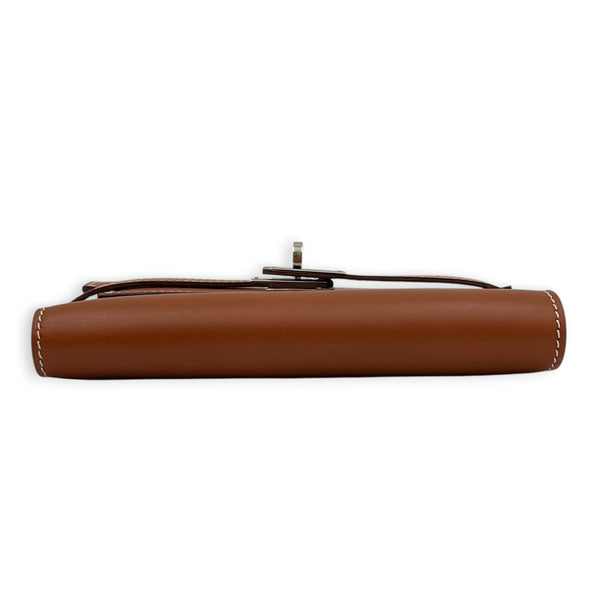 Kelly Depliant Fauve Wallet in Barenia, Palladium hardware