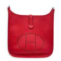 Evelyne III 29 Red Crossbody Bag in Epsom, Palladium hardware