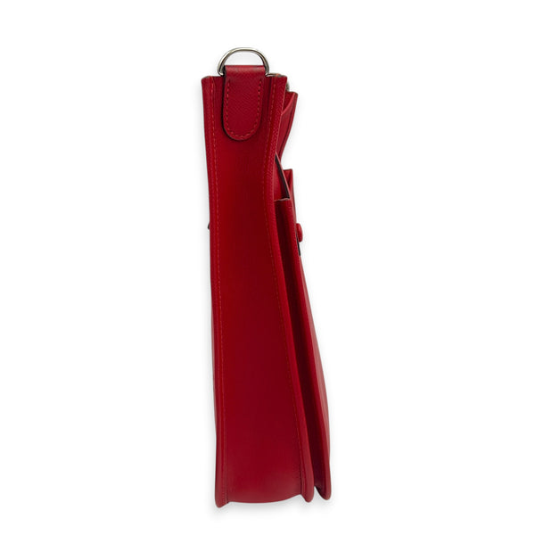 Evelyne III 29 Red Crossbody Bag in Epsom, Palladium hardware