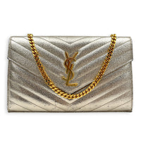 Cassandre Wallet On Chain 22cm Gold in Metallic, Gold hardware