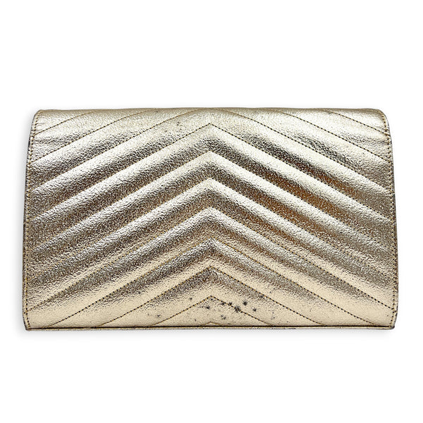 Cassandre Wallet On Chain 22cm Gold in Metallic, Gold hardware