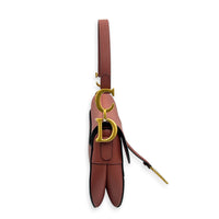 Saddle Medium Pink Shoulder Bag in Calfskin, Gold hardware