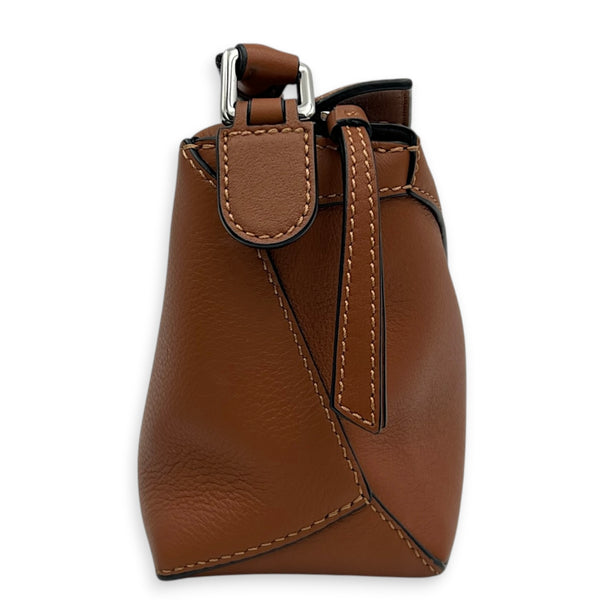 Puzzle Mini Tan Crossbody Bag in Calfskin, Silver hardware