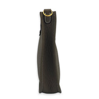Evelyne Etoupe in Clemence, Gold hardware