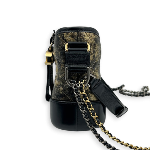 Gabrielle Shoulder Bag Small Black & Gold Metallic in Distressed Leather, Mixed hardware