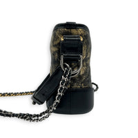 Gabrielle Shoulder Bag Small Black & Gold Metallic in Distressed Leather, Mixed hardware