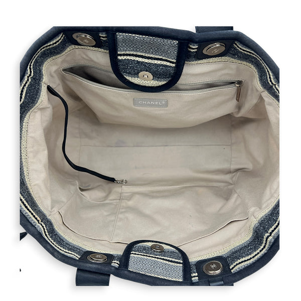 Deauville Black Tote Bag in Canvas, Silver hardware