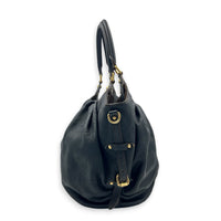 Mahina Shoulder Bag Black in Calfskin, Gold hardware