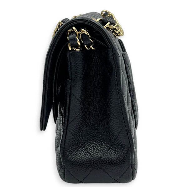 Classic Double Flap Shoulder Bag Medium Black in Caviar Leather, Gold hardware