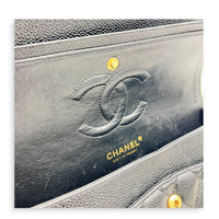 Classic Double Flap Shoulder Bag Medium Black in Caviar Leather, Gold hardware