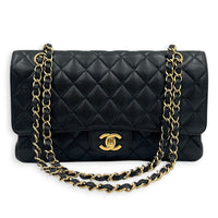 Classic Double Flap Shoulder Bag Medium Black in Caviar Leather, Gold hardware