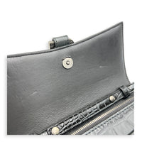 Hourglass Wallet On Chain Grey in Crocodile Embossed Calfskin, Ruthenium hardware
