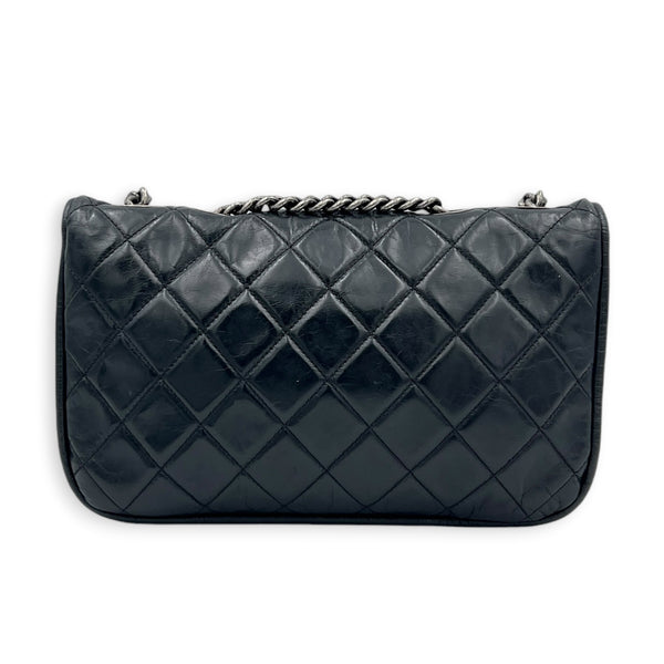CC Chain Shoulder Bag Black, Ruthenium hardware