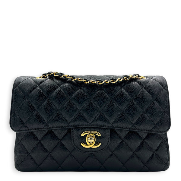 Classic Double Flap Shoulder Bag Black in Caviar Leather, Gold hardware