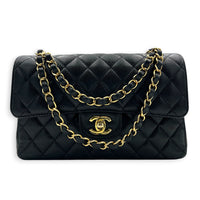 Classic Double Flap Shoulder Bag Black in Caviar Leather, Gold hardware