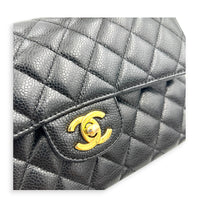 Classic Double Flap Shoulder Bag Black in Caviar Leather, Gold hardware