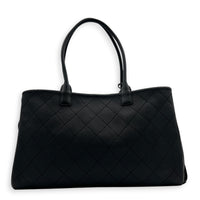 Urban Essential Black Tote Bag in Calfskin, Gold hardware