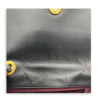 Vintage Flap Shoulder Bag Black in Lambskin, Gold hardware